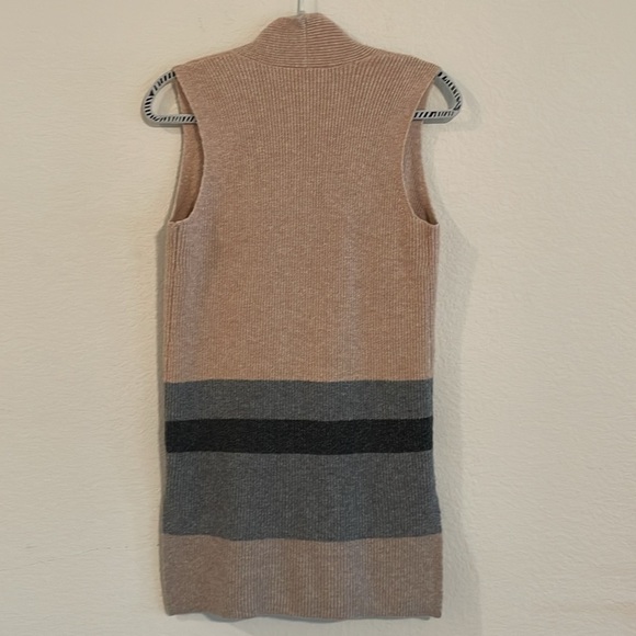 LOFT Women Vest XS Longline Open Front Sweater Tan & Grey Colorblock Preppy - Picture 3 of 10